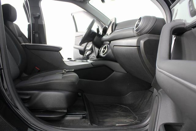 Used 2024 Chevrolet Blazer LT w/ Convenience Package image 21