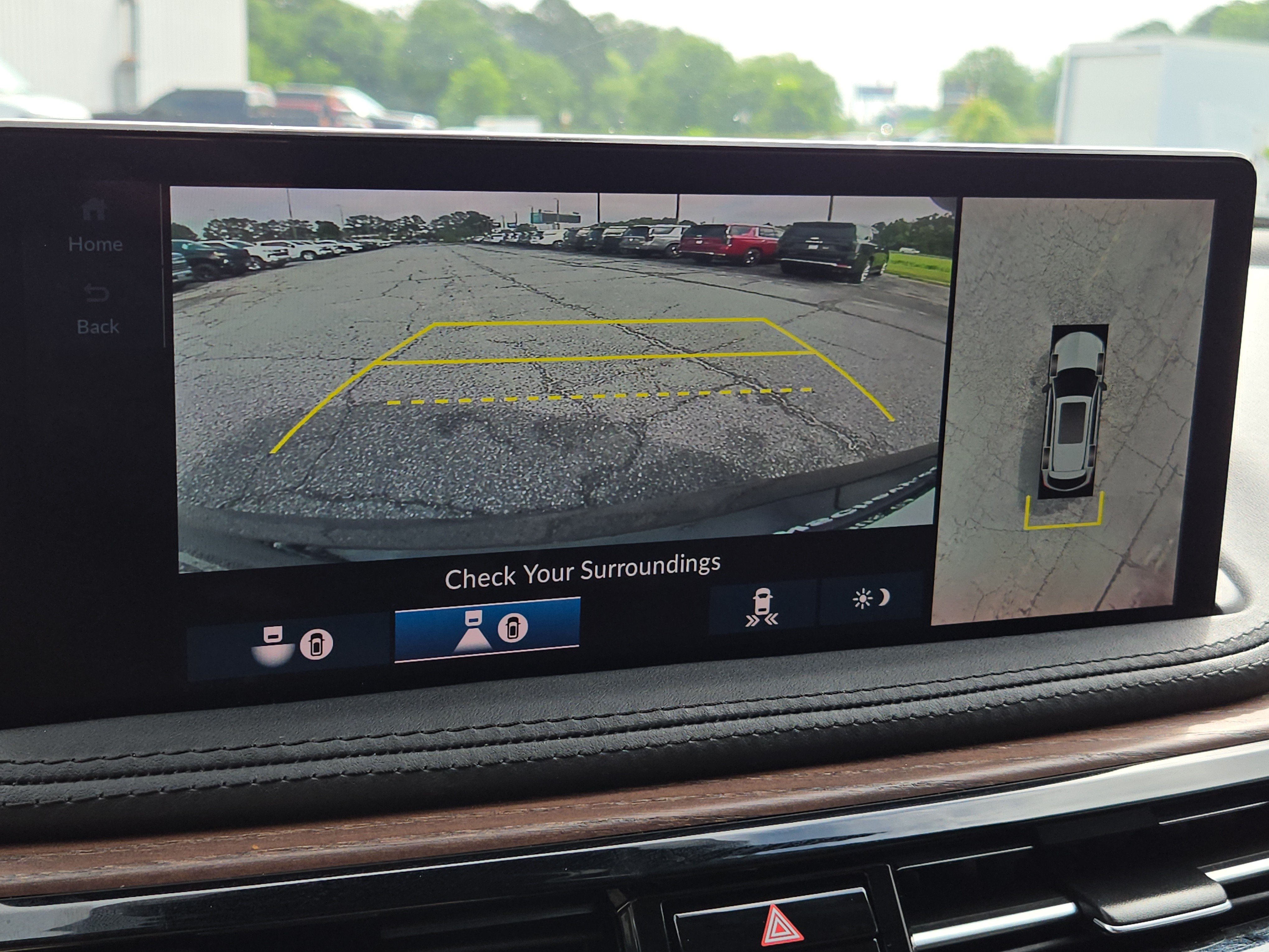 Used 2025 Acura MDX SH-AWD w/ Advance Package image 32