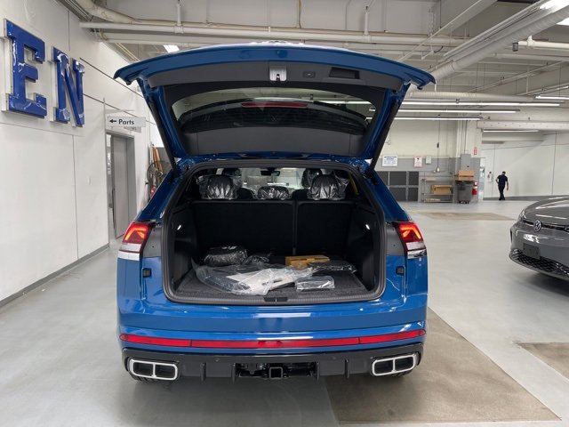 New 2025 Volkswagen Atlas Cross Sport SEL Premium R-Line image 25