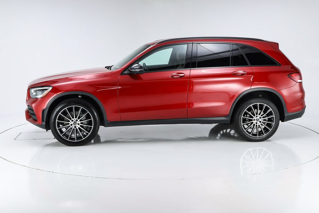 Used 2021 Mercedes-Benz GLC 300 4MATIC image 2