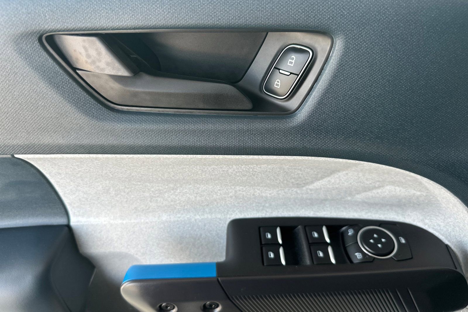 New 2025 Ford Maverick XLT w/ XLT Luxury Package image 11