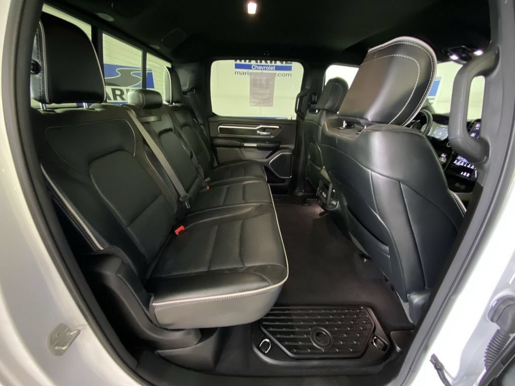 Used 2025 RAM 1500 Laramie AWD/4WD image 32