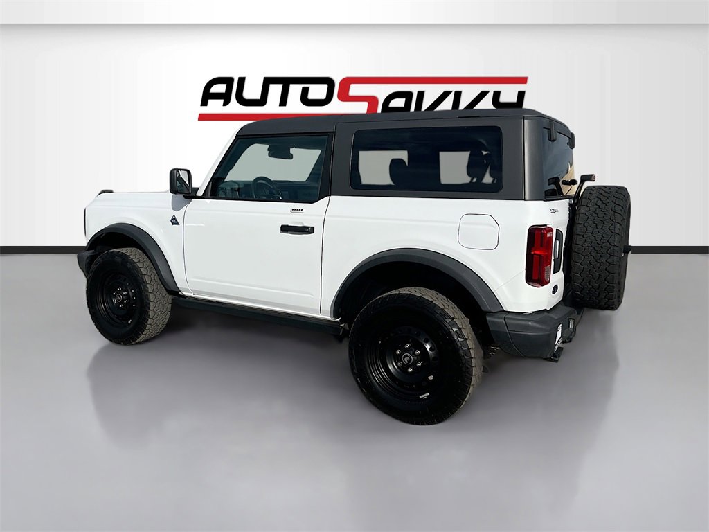 Used 2022 Ford Bronco Black Diamond image 5
