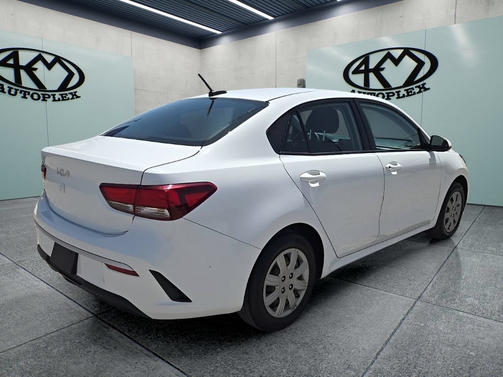 Used 2023 Kia Rio LX FWD image 3