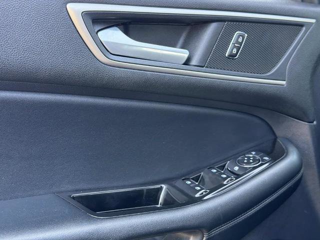 Certified 2020 Ford Edge SEL FWD image 16
