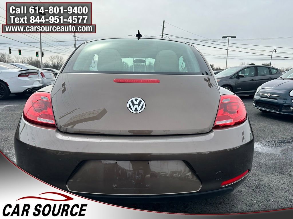 Used 2015 Volkswagen Beetle 1.8T Classic image 6