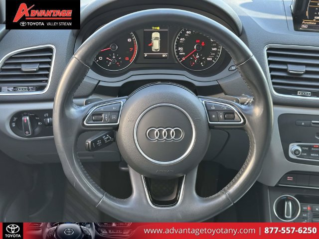 Used 2018 Audi Q3 2.0T Premium Plus w/ Premium Plus Package AWD/4WD image 19