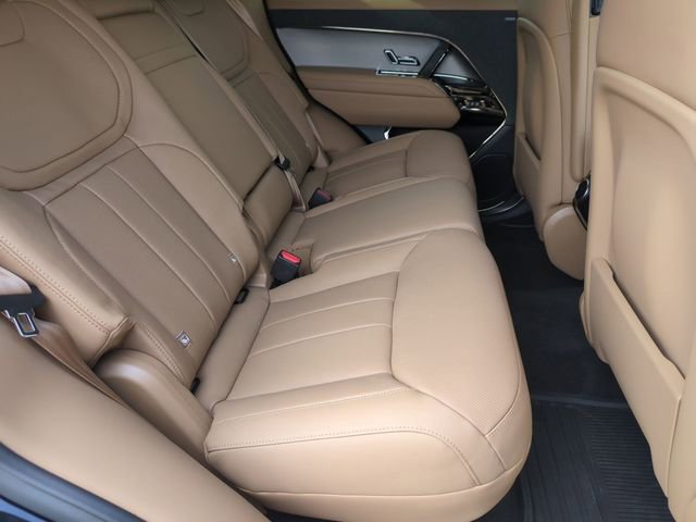 New 2026 Land Rover Range Rover Sport SE AWD/4WD image 17