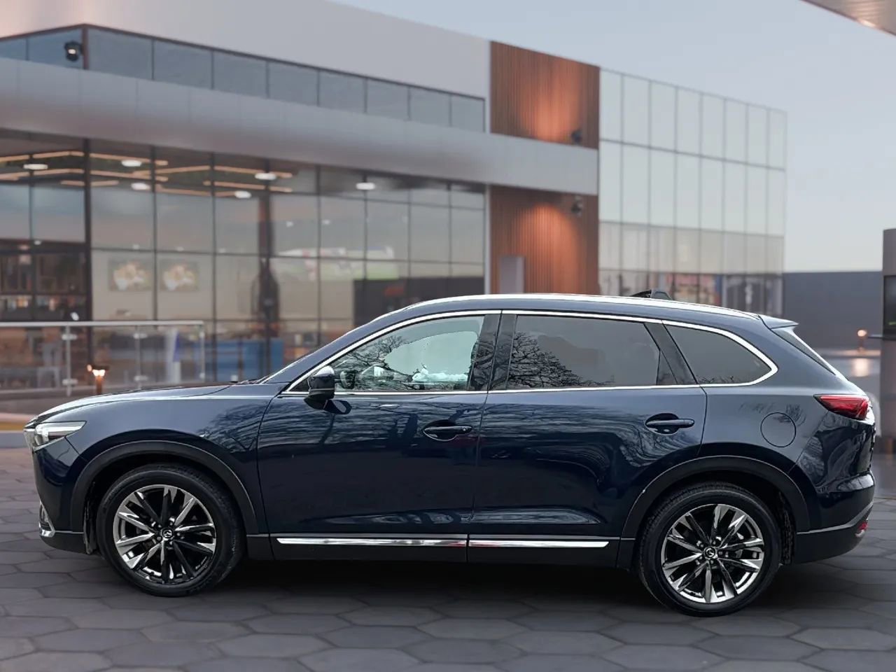 Used 2016 MAZDA CX-9 Grand Touring image 8