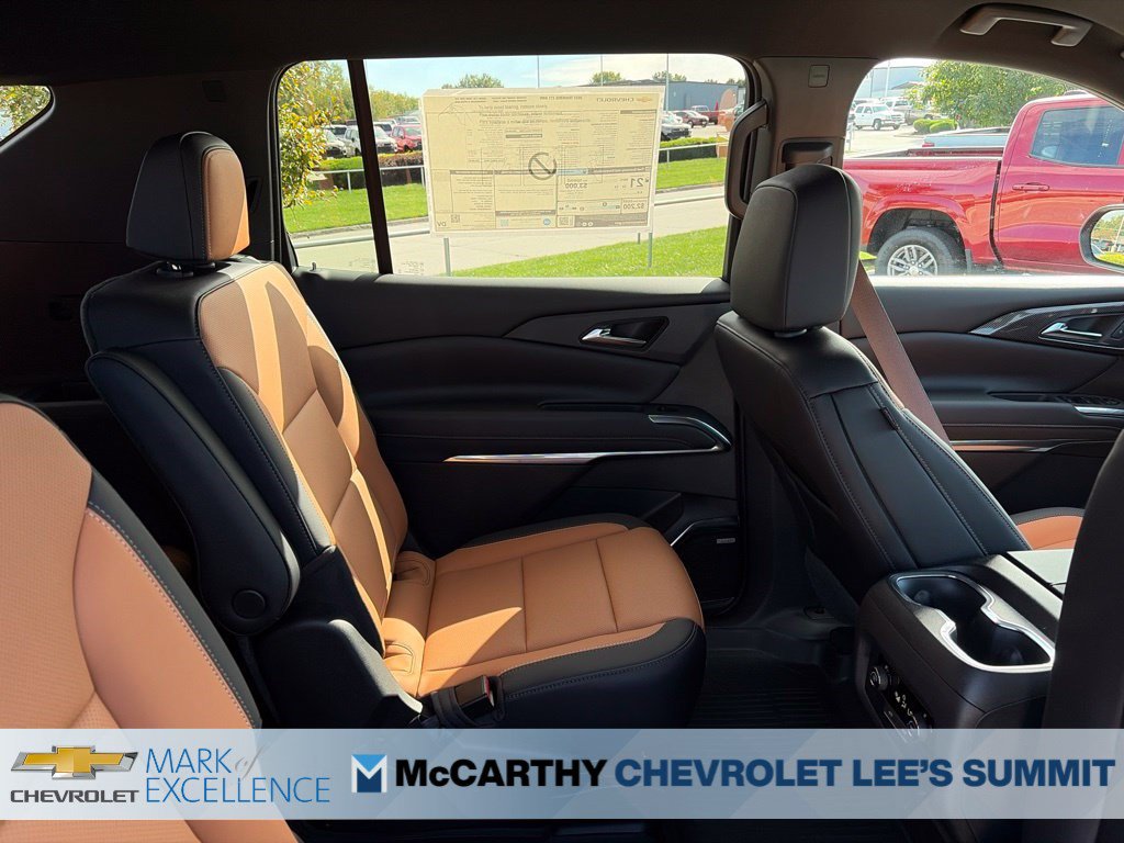 New 2027 Chevrolet Traverse Z71 w/ Enhanced Driving Package AWD/4WD image 36