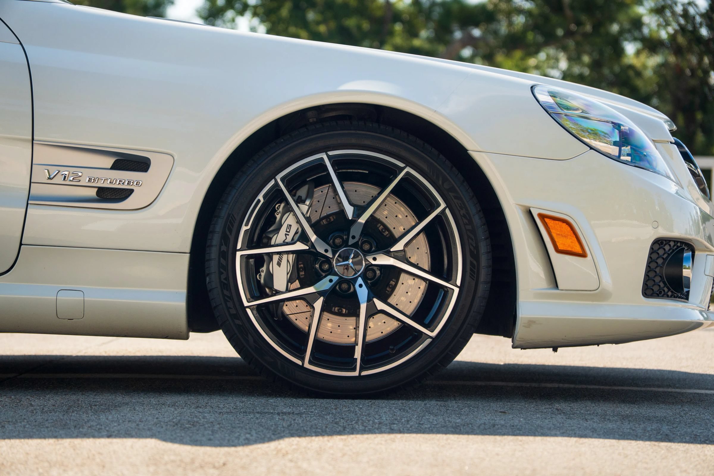 Used 2009 Mercedes-Benz SL 65 AMG image 16
