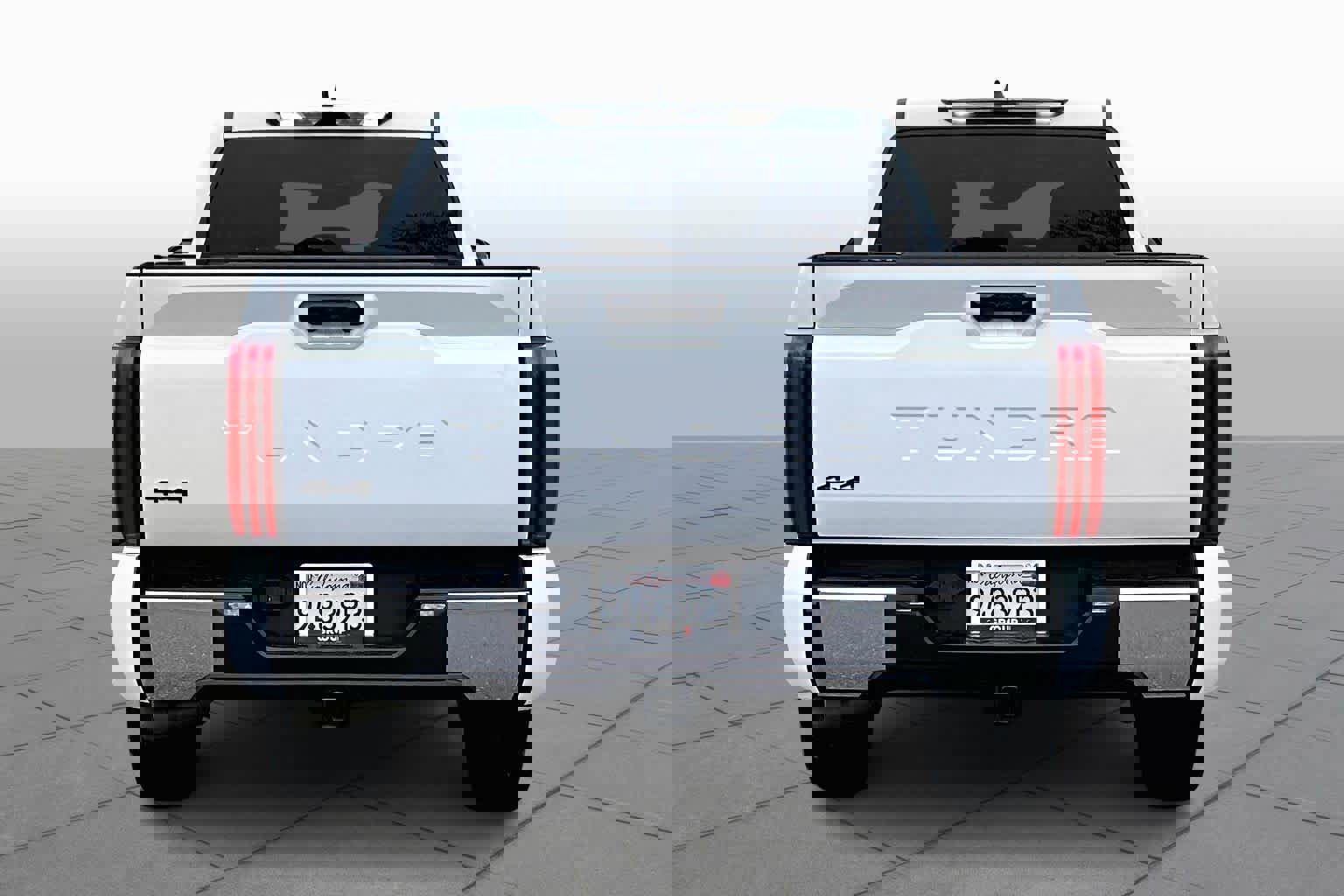 Used 2023 Toyota Tundra SR5 image 4