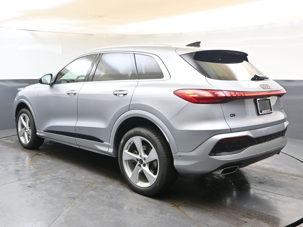 Used 2025 Audi Q5 Premium Plus w/ Premium Plus image 3