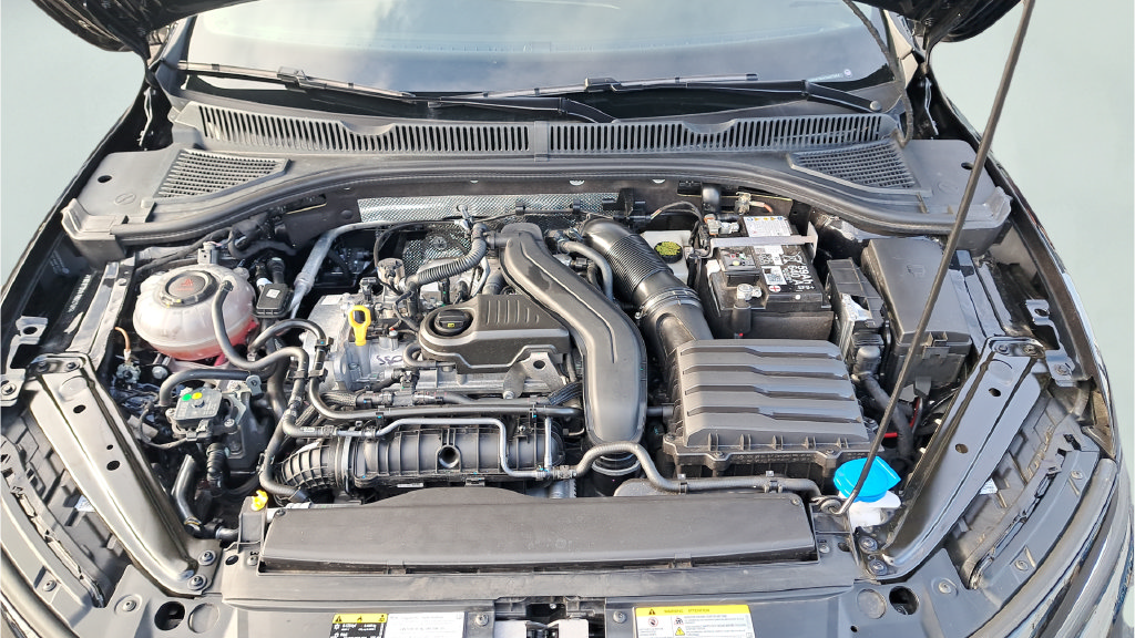 Used 2026 Volkswagen Jetta Sport FWD image 27