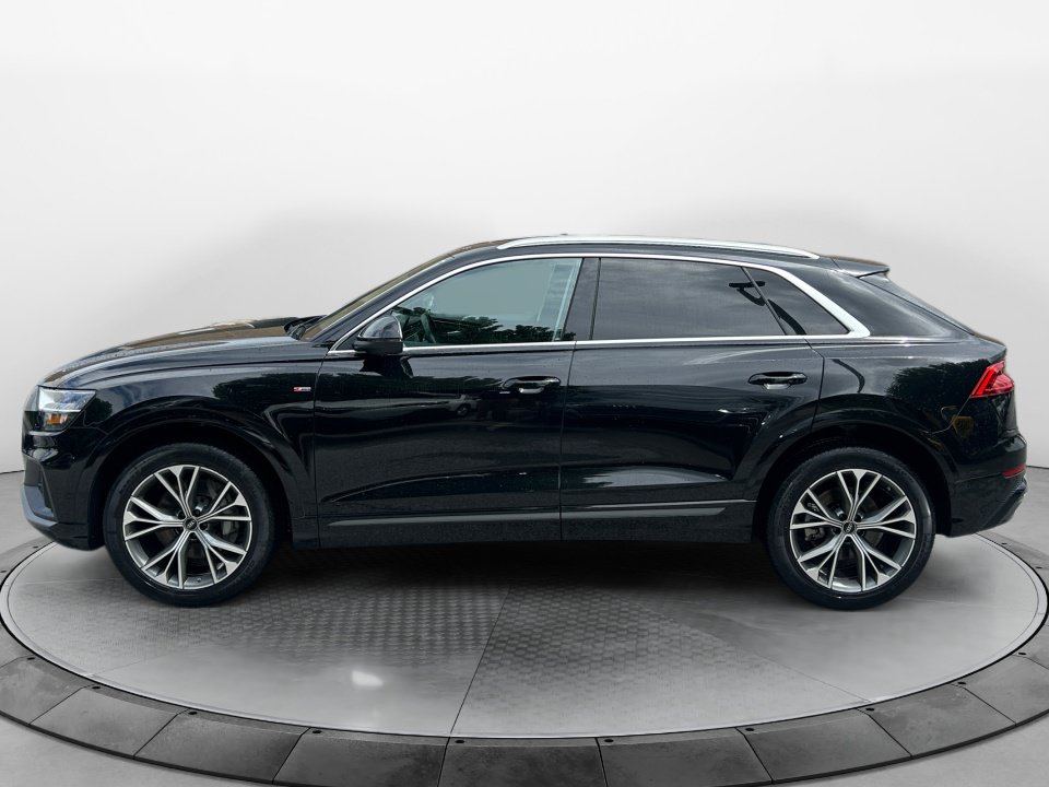 Used 2023 Audi Q8 Premium Plus AWD/4WD image 4