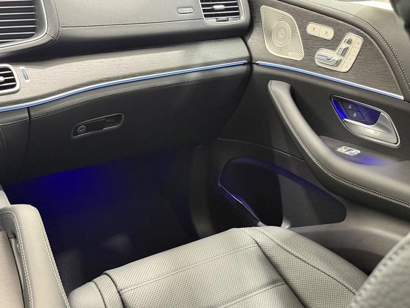 New 2026 Mercedes-Benz GLE 450 4MATIC Coupe image 9
