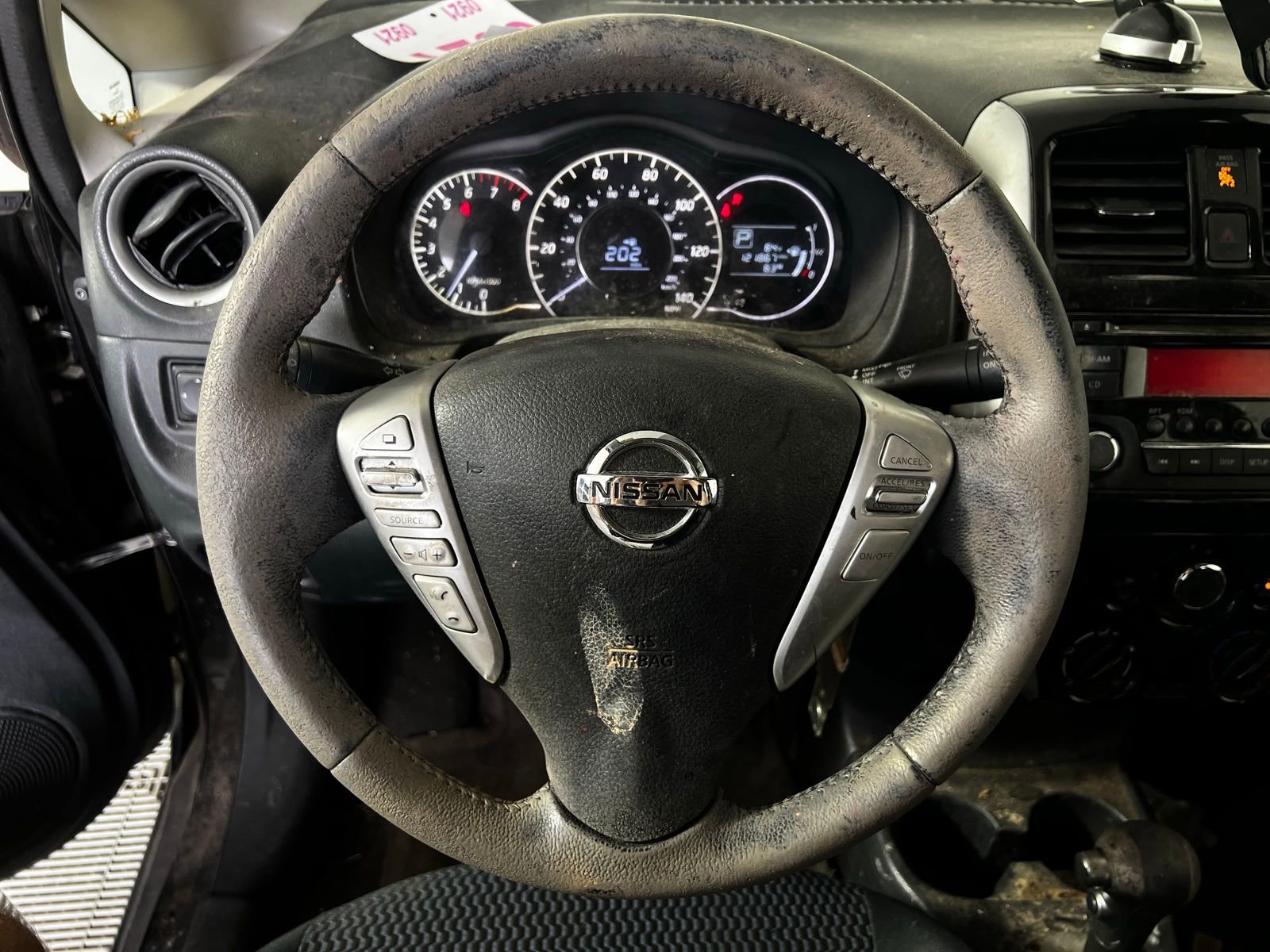 Used 2015 Nissan Versa Note SV FWD image 9