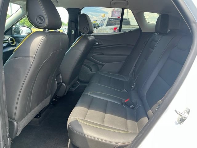 Used 2025 Chevrolet Trax ACTIV w/ Driver Confidence Package FWD image 6
