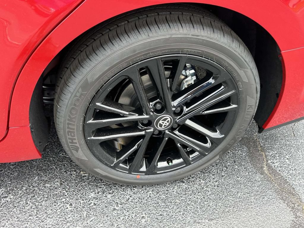 New 2026 Toyota Camry SE FWD image 9