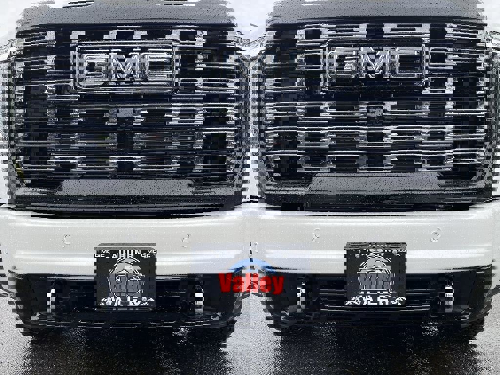 New 2025 GMC Sierra 2500 Denali Ultimate w/ Max Trailering Package image 32