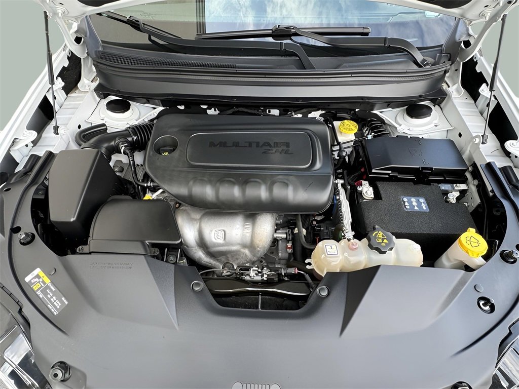 Certified 2021 Jeep Cherokee Latitude Plus image 28