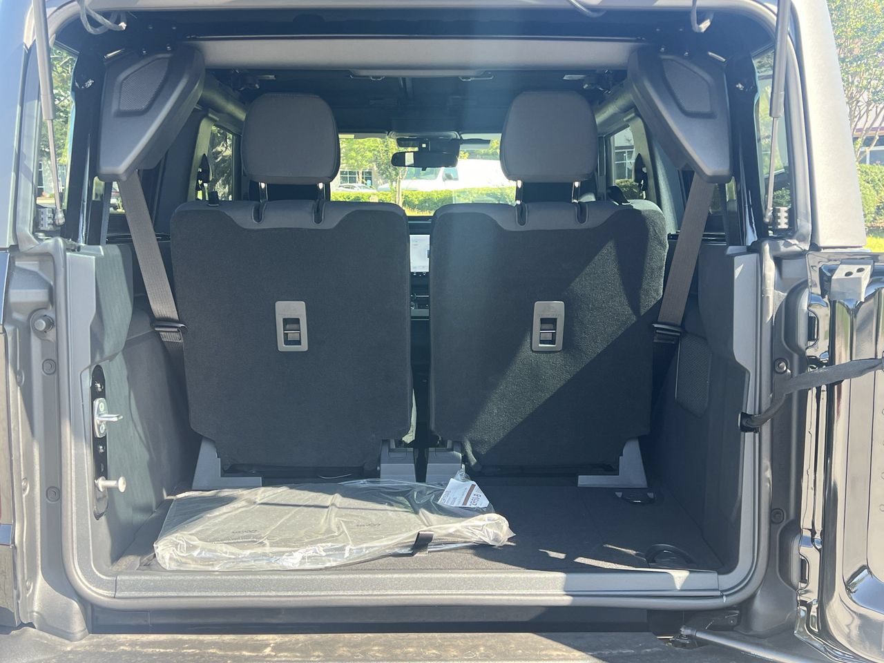 New 2026 Ford Bronco 2-Door AWD/4WD image 17