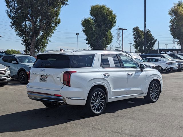 Used 2024 Hyundai Palisade Calligraphy image 5