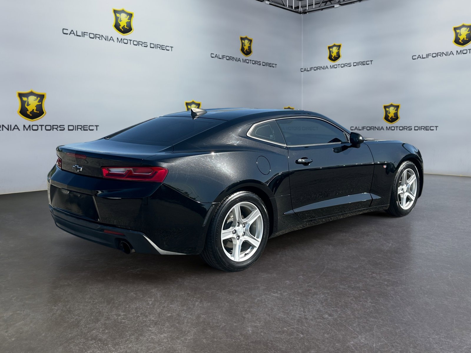 Used 2017 Chevrolet Camaro LS image 5