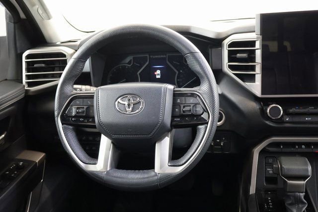 Used 2022 Toyota Tundra SR5 w/ SR5 Premium Package RWD image 15