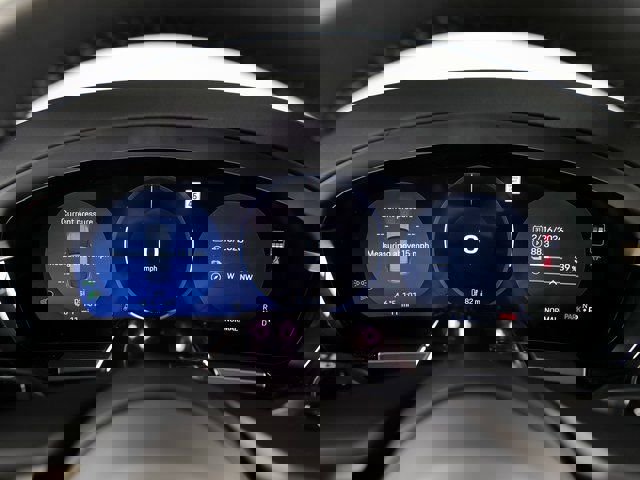 New 2026 Porsche Macan 4S Electric image 22