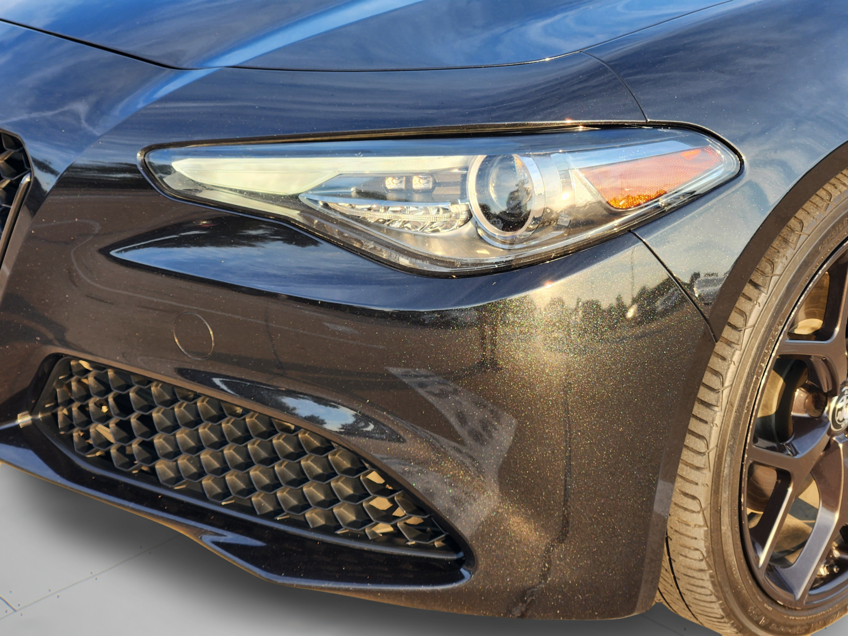 Used 2019 Alfa Romeo Giulia w/ Nero Edizione RWD image 33