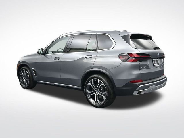New 2026 BMW X5 xDrive40i w/ Climate Comfort Package image 7