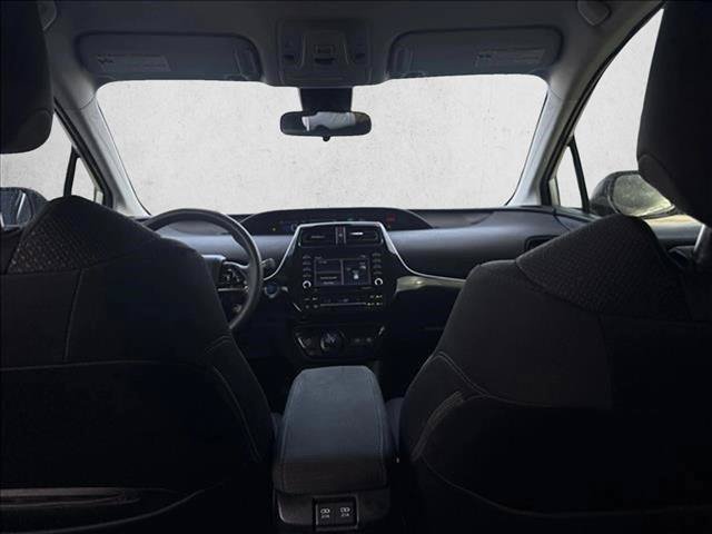 Used 2021 Toyota Prius LE FWD image 16