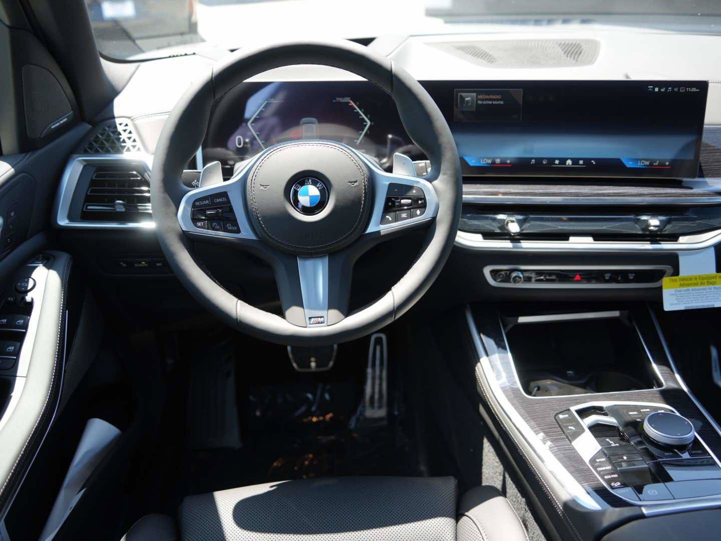 New 2026 BMW X5 xDrive40i w/ M Sport Package AWD/4WD image 8