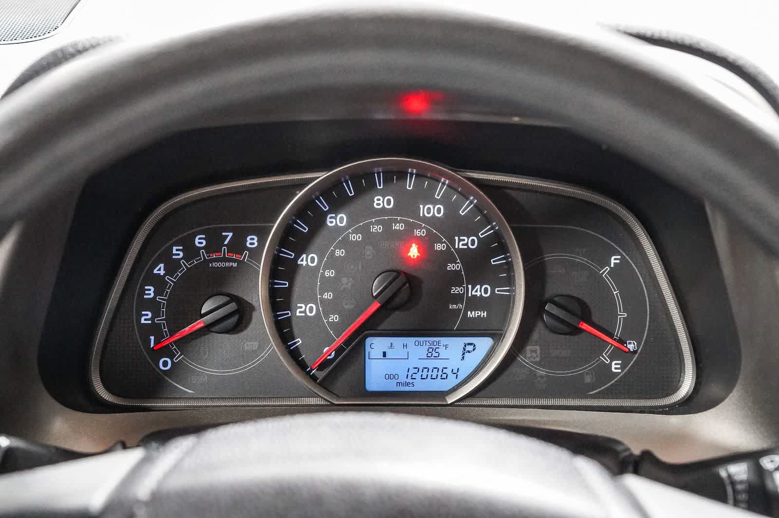 Used 2014 Toyota RAV4 XLE w/ Preferred Accessory Package FWD image 25