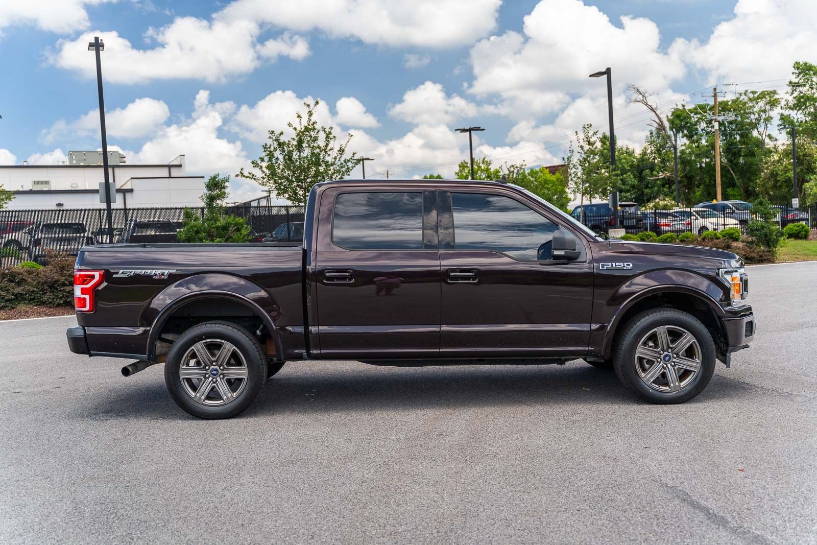 Used 2020 Ford F150 XLT w/ Equipment Group 302A Luxury AWD/4WD image 8
