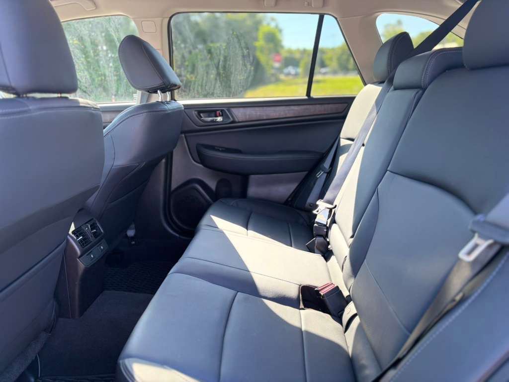 Used 2017 Subaru Outback 2.5i Limited AWD/4WD image 22