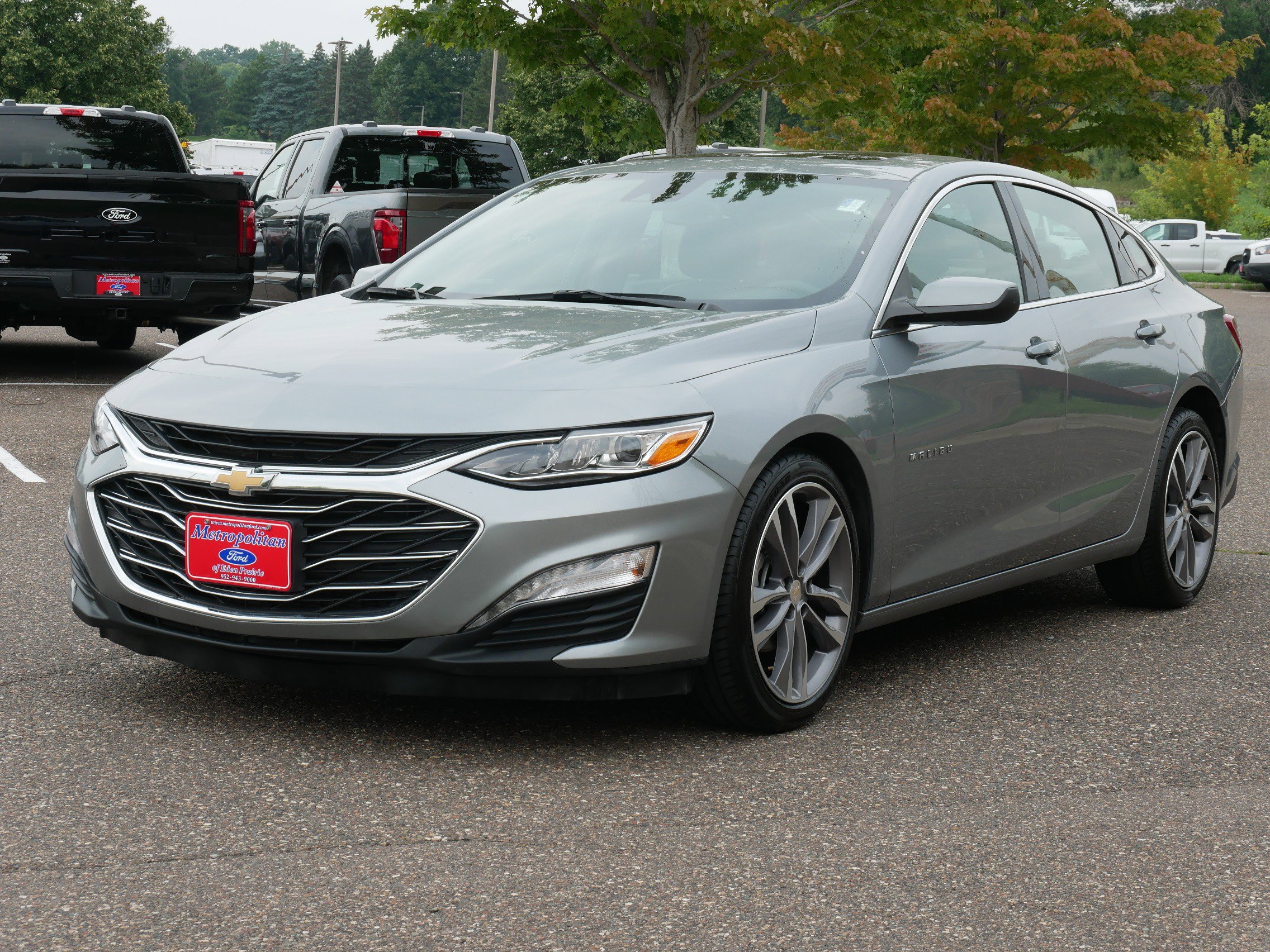 Used 2023 Chevrolet Malibu LT image 3