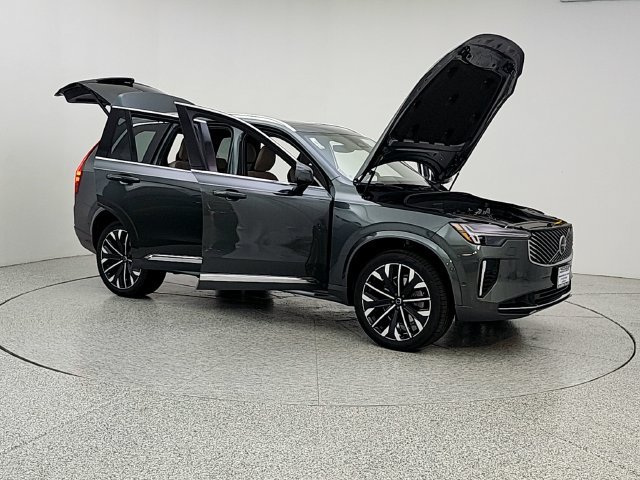 New 2027 Volvo XC90 B6 Plus AWD/4WD image 10