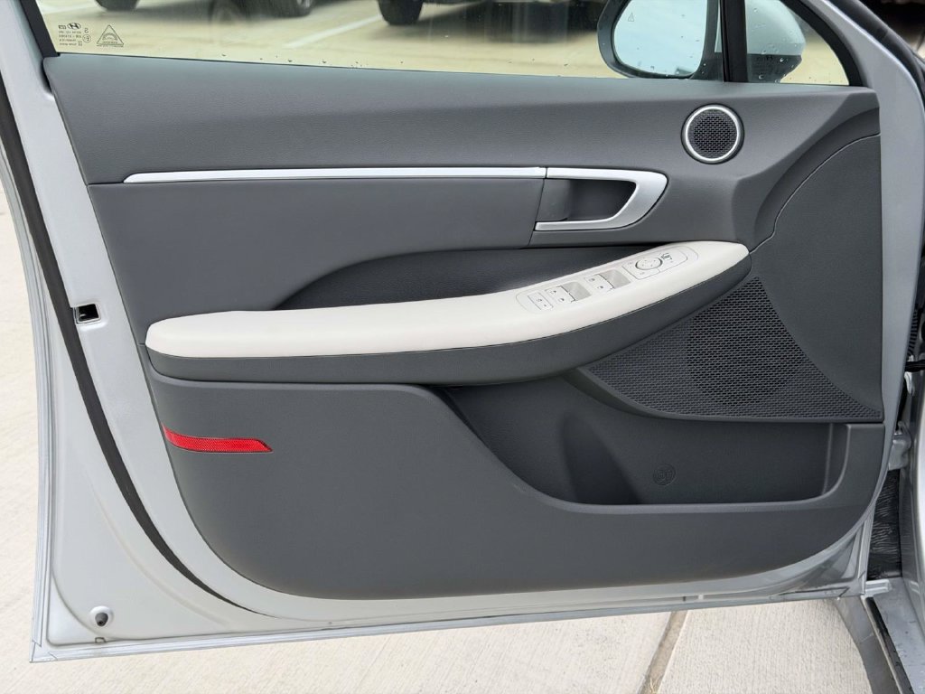 Certified 2026 Hyundai Sonata Blue FWD image 14