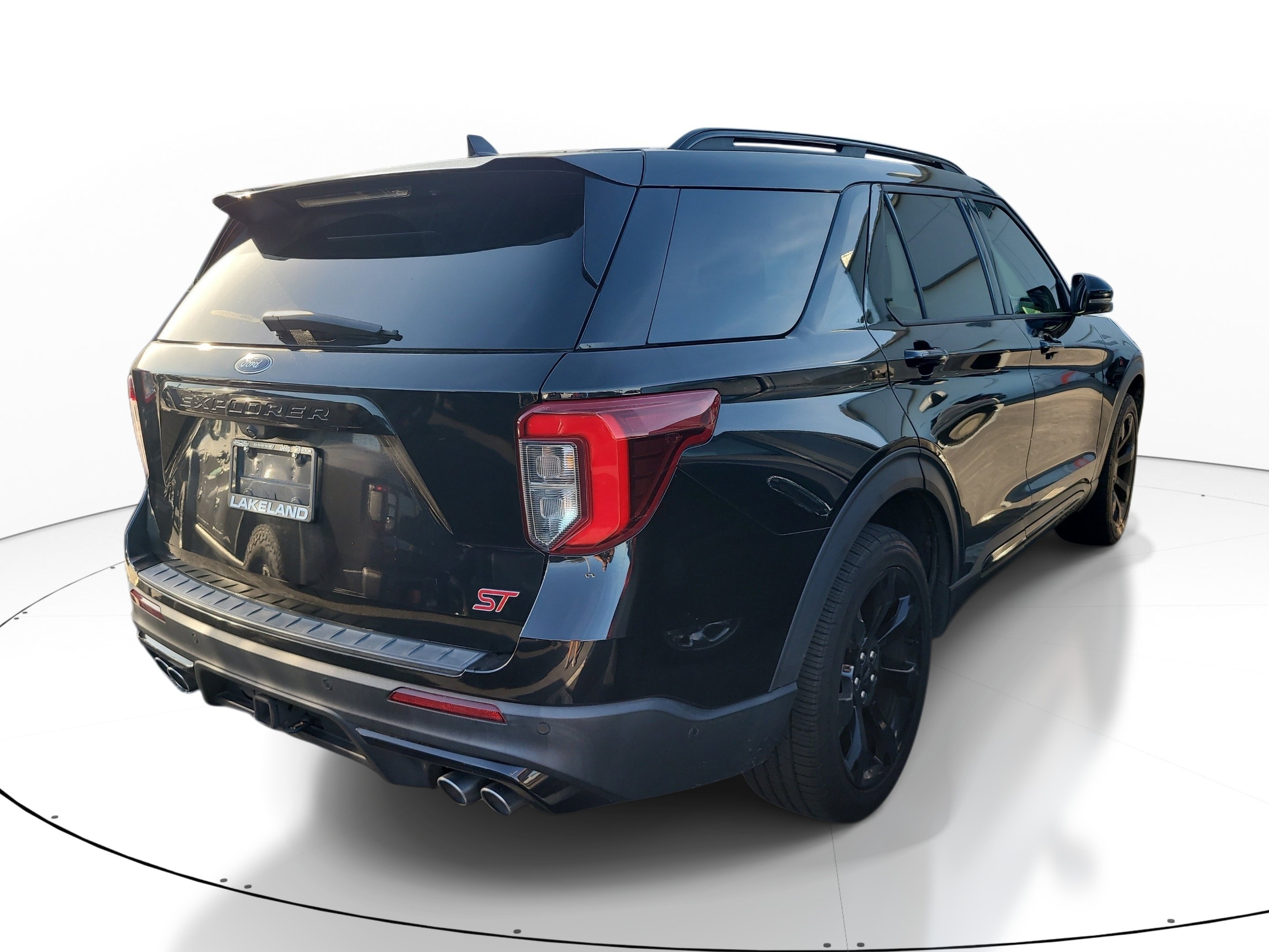 Used 2020 Ford Explorer ST w/ ST Street Pack AWD/4WD image 4