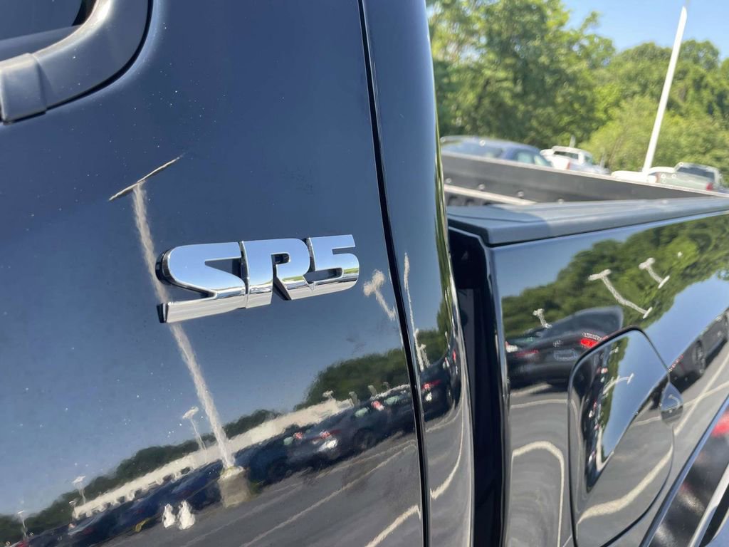 Used 2022 Toyota Tacoma SR5 w/ Technology Package RWD image 14