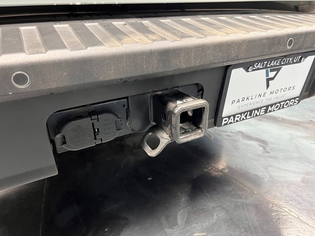 Used 2024 Ford Maverick Lariat w/ Black Appearance Package image 13