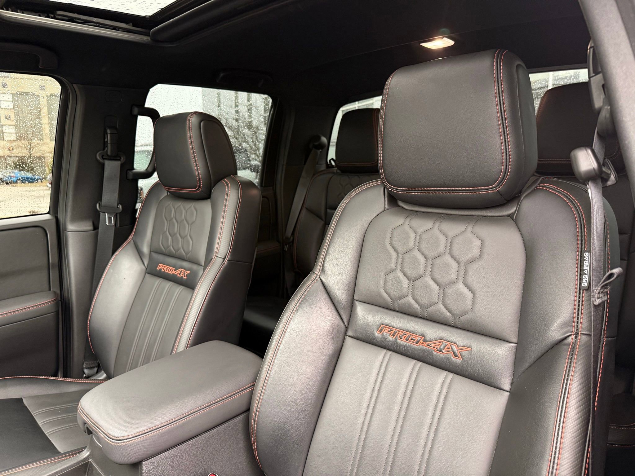 Used 2024 Nissan Frontier PRO-4X w/ Pro Premium Package image 45