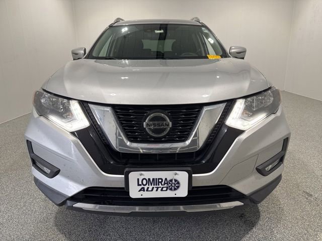 Used 2020 Nissan Rogue SL AWD/4WD image 2