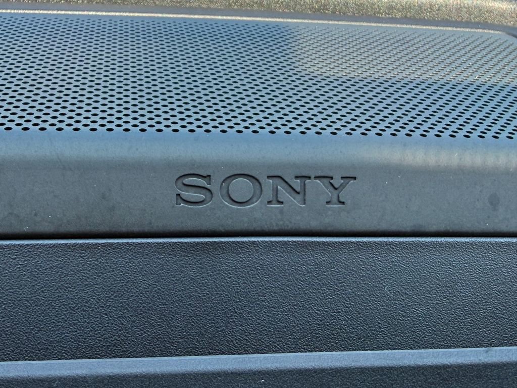 Used 2016 Ford F150 Platinum w/ Technology Package image 31