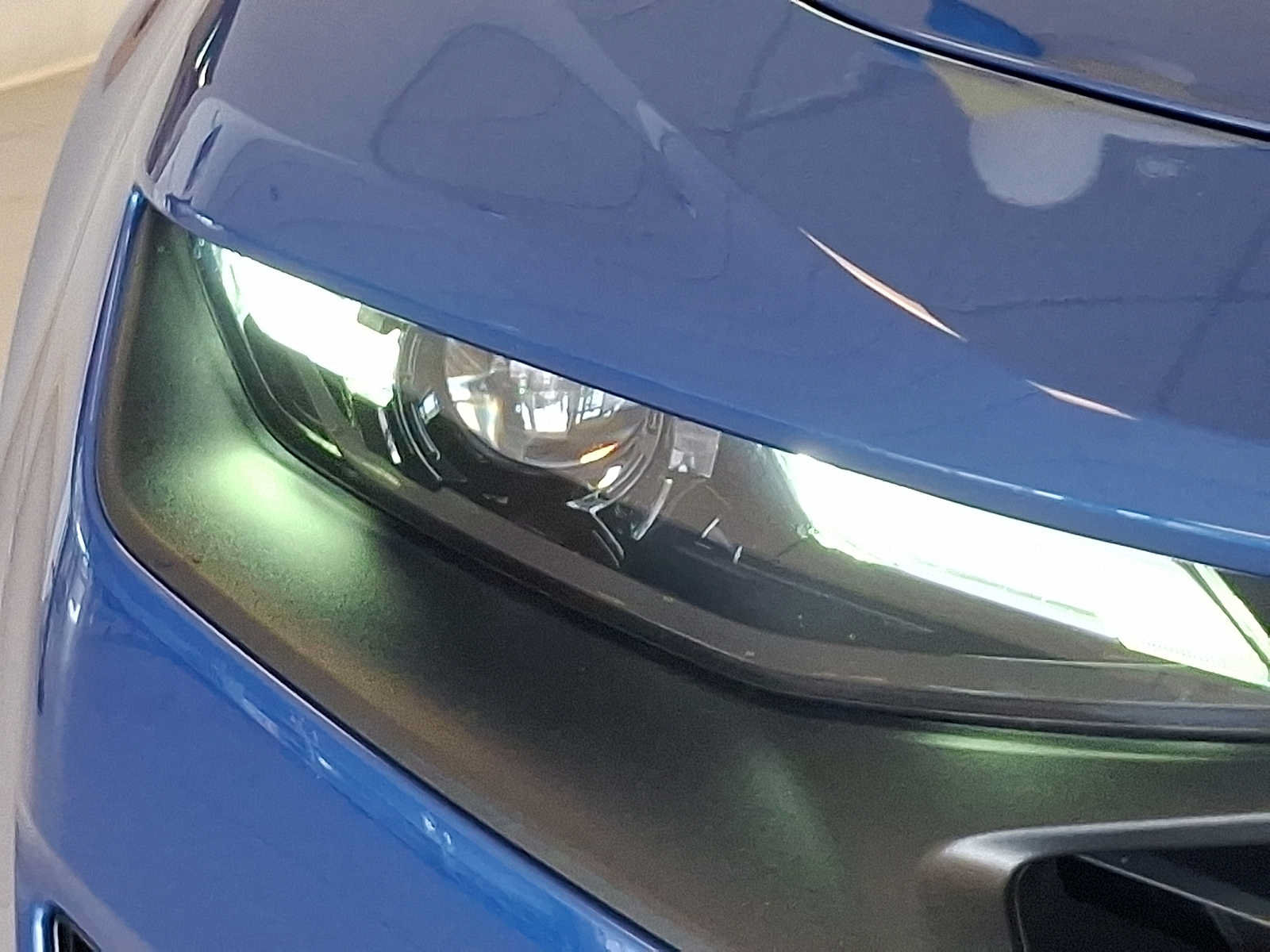 Used 2020 Chevrolet Camaro LT RWD image 9