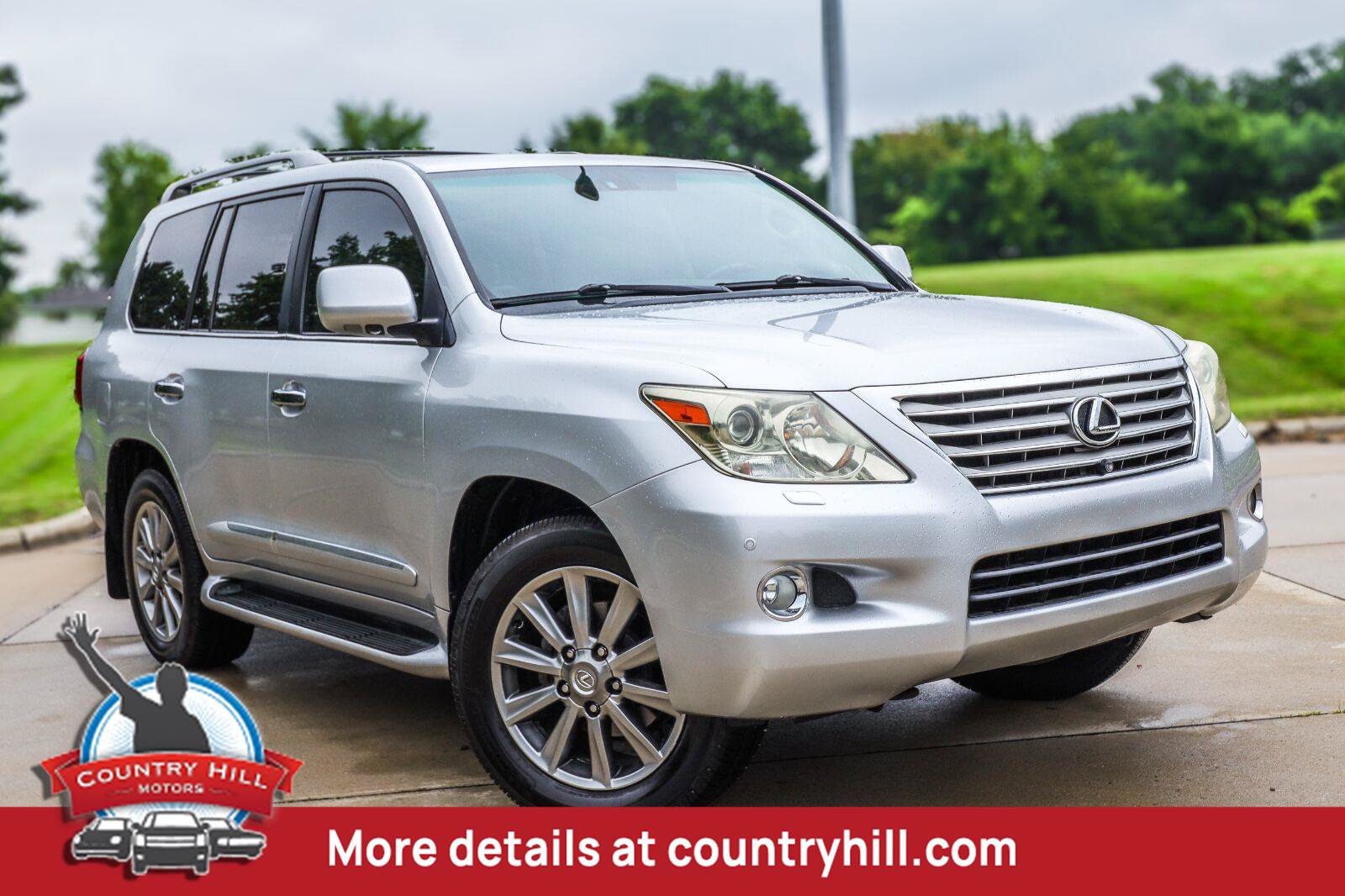 Used 2011 Lexus LX 570 4WD w/ Luxury Pkg image 1