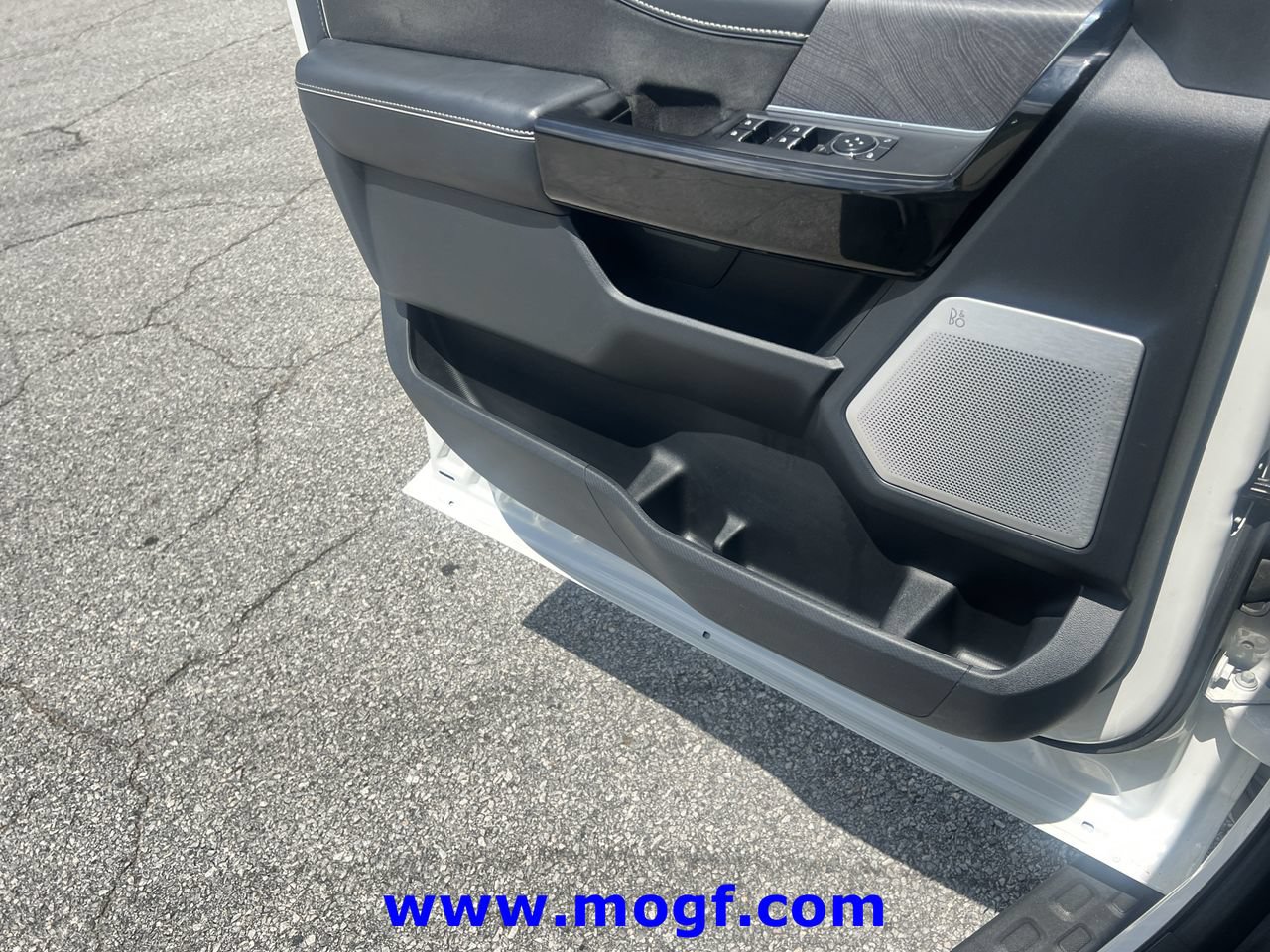 Certified 2023 Ford F150 Lightning Platinum AWD/4WD image 19