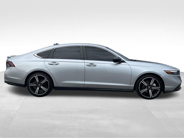 Used 2023 Honda Accord Sport image 8
